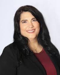 Carissa Veltri's Instagram, Twitter & Facebook