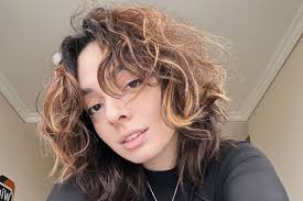 Cейчас большая конкуренция»: korya_mc — о новых стримерах на Twitch -  Чемпионат