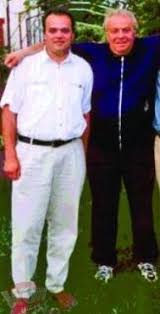 Foto über fungieren, schauspielerin, dezember, jahre, bukarest, für, rumänien, theater, feiert, samstag, engagiert, . Alexandru ArÈinel Èi A Imprumutat Nora Cu Suma FabuloasÄ De 100 000 De Euro I Am Dat FÄrÄ SÄ Stau Pe Ganduri Galerie Foto Stiri Vedete Si Evenimente Viva Ro