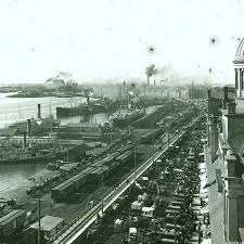 98 Mentions J Aime 4 Commentaires Propos Montreal Proposmontreal Sur Instagram Cette Vue Du Port De Montreal Ver Canada History Photo Favorite Places