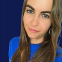 300+ perfiles de «Josephine»