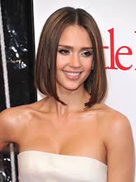 Jessica has naturally long hair and can achieve great results in her hair with the use of proper. Jessica Alba With Bob Haircut 2010 Jessica Alba Is The Ultimate Brown Hair Inspiration And Here S The Proof Popsugar Beauty Photo 9