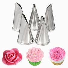Kowanii large icing piping tip cupcake decorating tip set kit cake decorating supplies, 8 frosting tip the wilton 1m piping tip falls into this category. Maoww 5pcs Rose Piping Tip Set Stainless Steel Petal Cupcake Nozzle Cake Decorating Supplies Kit Walmart Canada