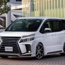 前期にスピンドルグリル 圧倒的な押し出し感 トヨタ ヴォクシー ノア エスクァイア voxy noah前期用エアロ rojam エアロ カスタム トヨタ ヴォクシー ハイエース キャンピング トヨタハイエース