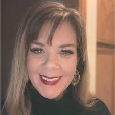 Maxine Rankin's Instagram, Twitter & Facebook