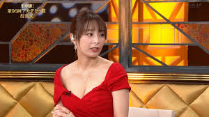 宇垣美里アナ 谷間が見えすぎてしまう！！ アカデミー賞授賞式【GIF動画あり】 : アナきゃぷ速報