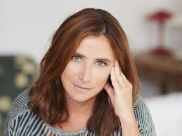 L'invitée: Virginie Linhart, "Une sale affaire"