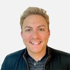 Brian Lakin's Instagram, Twitter & Facebook