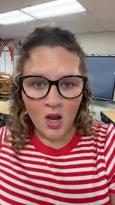 Teacher Sydney St Aug