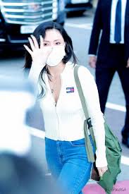 201028 Mamamoo Arriving For Idol On Quiz Recording