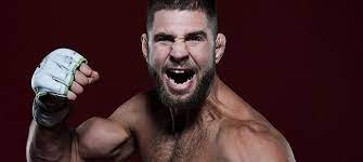 Jiří procházka po lukrativních zahraničních partnerstvích podepsal spolupráci tentokrát s českou značkou. Jiri Prochazka Podepsal Smlouvu S Ufc Verim Ze Ziskam Titul Isport Cz