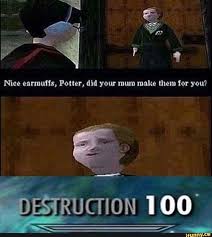 Nice Ennuum Potter Did Your Mum Make Mom For You Ifunny Draco Malfoy Funny Funny Memes Harry Potter Funny