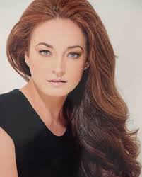 Lourdes Reyes's Instagram, Twitter & Facebook