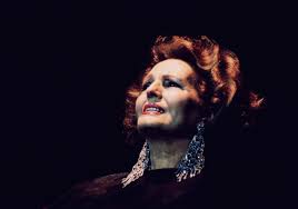 Amália rodrigues was born in lisbon, portugal july 23rd, 1920 to a poor and numerous family. A Well Endowed Gigolo A King The Cheerful Sex Life Of Amalia Rodrigues The Great Lady Of Fado Teller Report