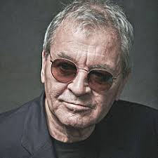 Lyrics for Here I Stand by Usher