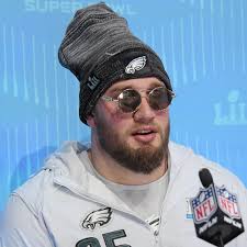 NFL: Offensive linemen share secrets to stop Von Miller, pass rushers