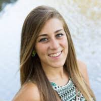 Melissa Edinger's Instagram, Twitter & Facebook