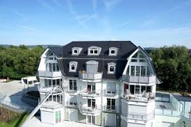 Gut geschnittene, sehr großzügige wohnung mitten in haiger! 4 Zimmer Wohnung Zum Verkauf Lohrstrasse 16 35708 Haiger Mapio Net