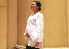 Pasangan selebriti popular, jihan muse dan ungku hariz bakal menyambut kelahiran bayi lelaki. 6 Bulan Hamil Jihan Belum Cari Lagi Barang Anak