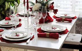 Fox likes tables of six to eight for generating the best conversations, where everyone gets involved. Decorate Your Dining Table For A Dinner Party At Home Zameen Blog