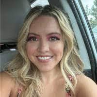 Annette Evangelista's Instagram, Twitter & Facebook