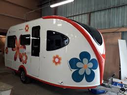 Salon du véhicule de loisirs. Ces Nouvelles Caravanes A Voir Au Salon Des Vehicules De Loisirs Du Bourget Le Monde Du Plein Air