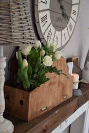 Diy Kommode Fur Den Garten Elas Dekoideen Diy Organizer Blumenkiste Regal Mit Schiebeturen