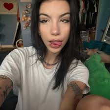 Bethany Redmond (@BethanyRedmond5)