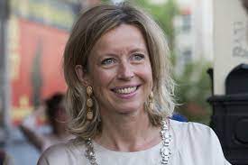 Alexander ollongren was born in 1928 on a coffee plantation in kepahiang, in the southwestern part of sumatra, netherlands east indies. Kajsa Ollongren Zimbio