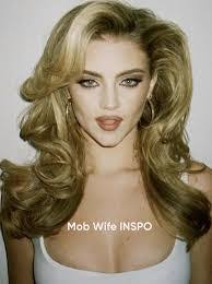 Leslie Laque's Instagram, Twitter & Facebook