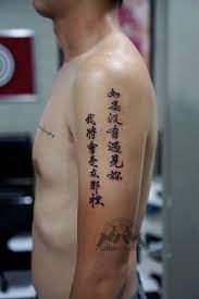 Có những hình xăm tưởng như vô nghĩa nhưng lại mang một ẩn ý rất lớn. Hinh XÄƒm Chá»¯ Han Y NghÄ©a Medusa Tattoo Club