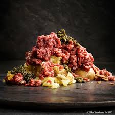 Tatar Mit Drillinge Caviar Grune Sauce Otto Gourmet Rezept Grune Sauce Gourmet Rezepte