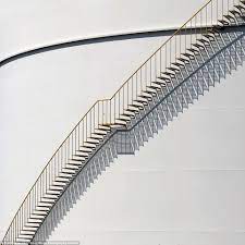 Nice to see scrimshaw, especially from linda. Europe Trekommendation