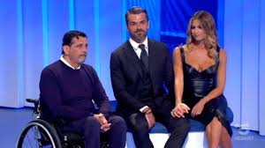 Dopo una lunga liaison con l'attrice myriam catania, che sposò nel 2009, luca argentero e la moglie hanno deciso di separarsi consensualmente. Luca Argentero E Cristina Marino A C E Posta Per Te 2020 Video Ospiti