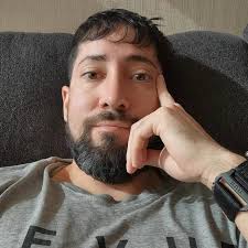 Belal Muhammad sufrió una infección en el pie y es baja para #UFC310 , la  UFC está buscando una nueva Pelea Estelar para el último PPV del año