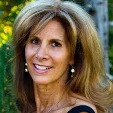 Anne Cavan's Instagram, Twitter & Facebook