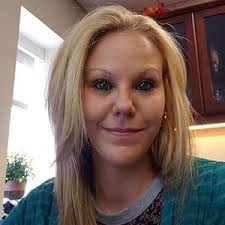 Brooke L Stolzenburg"