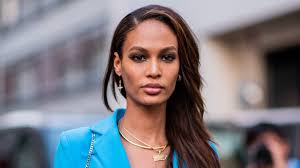 Forms an invisible shield that helps protect skin from the appearance of dark spots and the risk of early skin aging. Model Joan Smalls Uses Sunscreen To Highlight And Contour Her Face Allure
