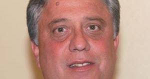 Deskins may return as consultant