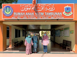 07 pertubuhan kebajikan anak yatim johor (rumah barkat) 118, jalan bukit cagar, 80300 kluang, johor tel : Rumah Anak Yatim Shafar
