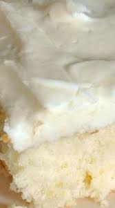 Crushed Pineapple Cake So Moist And Delicious The Taste Of Pineapple In Both The Cake And The Frosting Is Sooo Yum Cake Recipes Yummy Cakes Desserts