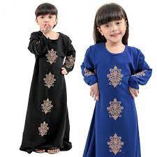 Selain itu, lagu ini juga dikaitkan dengan kebakaran besar london pada 1666 yang mengakibatkan jambatan itu musnah. Jubah Kanak Kanak Perempuan Dengan Sulaman Emas Shopee Malaysia