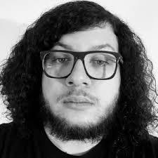 Stephen Lavoie's Instagram, Twitter & Facebook