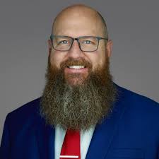 Imagine: you wake up, and have to start your real estate career over. Heres  exactly how I'd claw my way up from zero 👇”