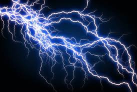 Gif kunst lightning strikes lightning gif aesthetic gif amazing nature oeuvre d'art animated gif beautiful pictures scenery. Zeus Lightning Bolt Gif Lingtig