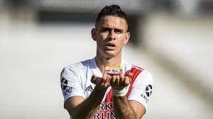 Todo el papeleo se hizo hoy. Rafael Santos Borre Is Left With The Pass In His Possession The Possibility Of Going To The Bundesliga And River S Dream Ruetir