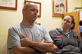 Family Affair: Folcroft officer gets new kidney via transplant from his  sister