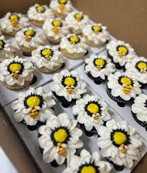 💚Wicked themed tier cake🩷 Cake...