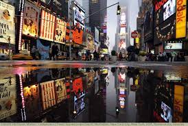 Diskutiere über die themen des tages. Times Square In Der Nacht Manhattan New York City New York Usa Nordamerika Amerika Times Square Manhattan New York City