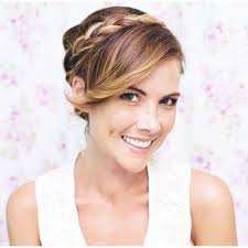 Subtle waves with sparse bangs. 47 Fresh Hairstyle Ideas With Side Bangs To Shake Up Your Style